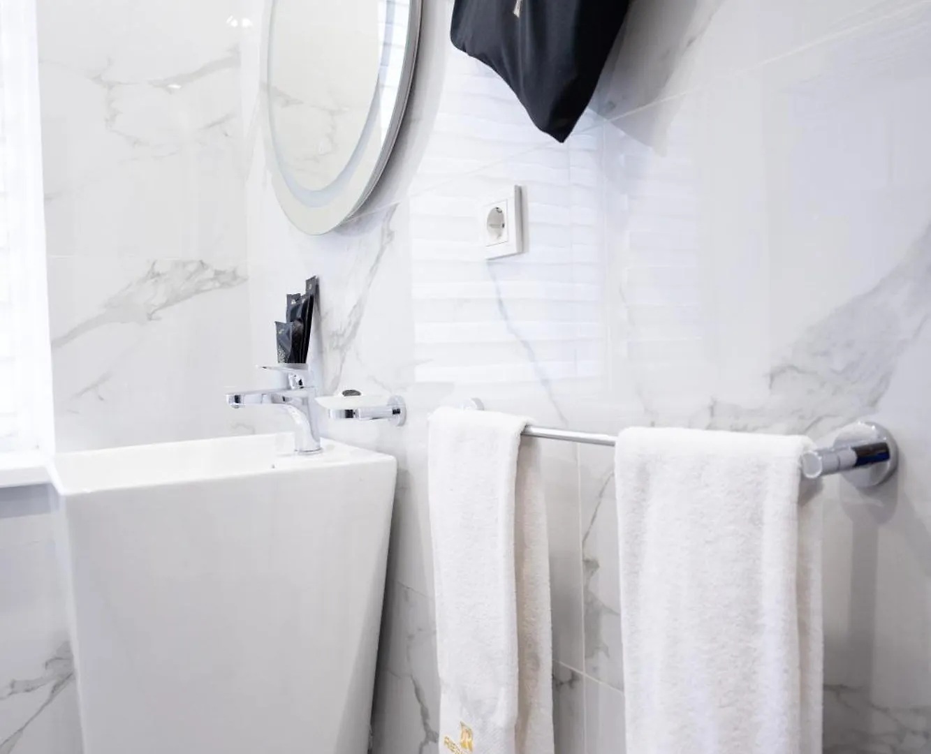 Resident Hotel Kazybek Bi Almaty 4*,  Kazakhstan